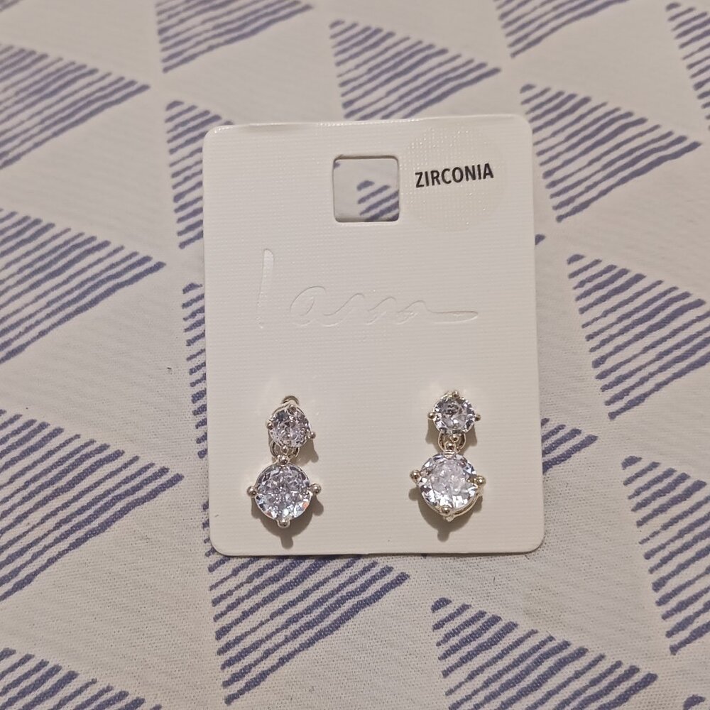 I Am Fashion Jewelry Silver Tone Cubic Zirconia Round Dangle Drop Earrings